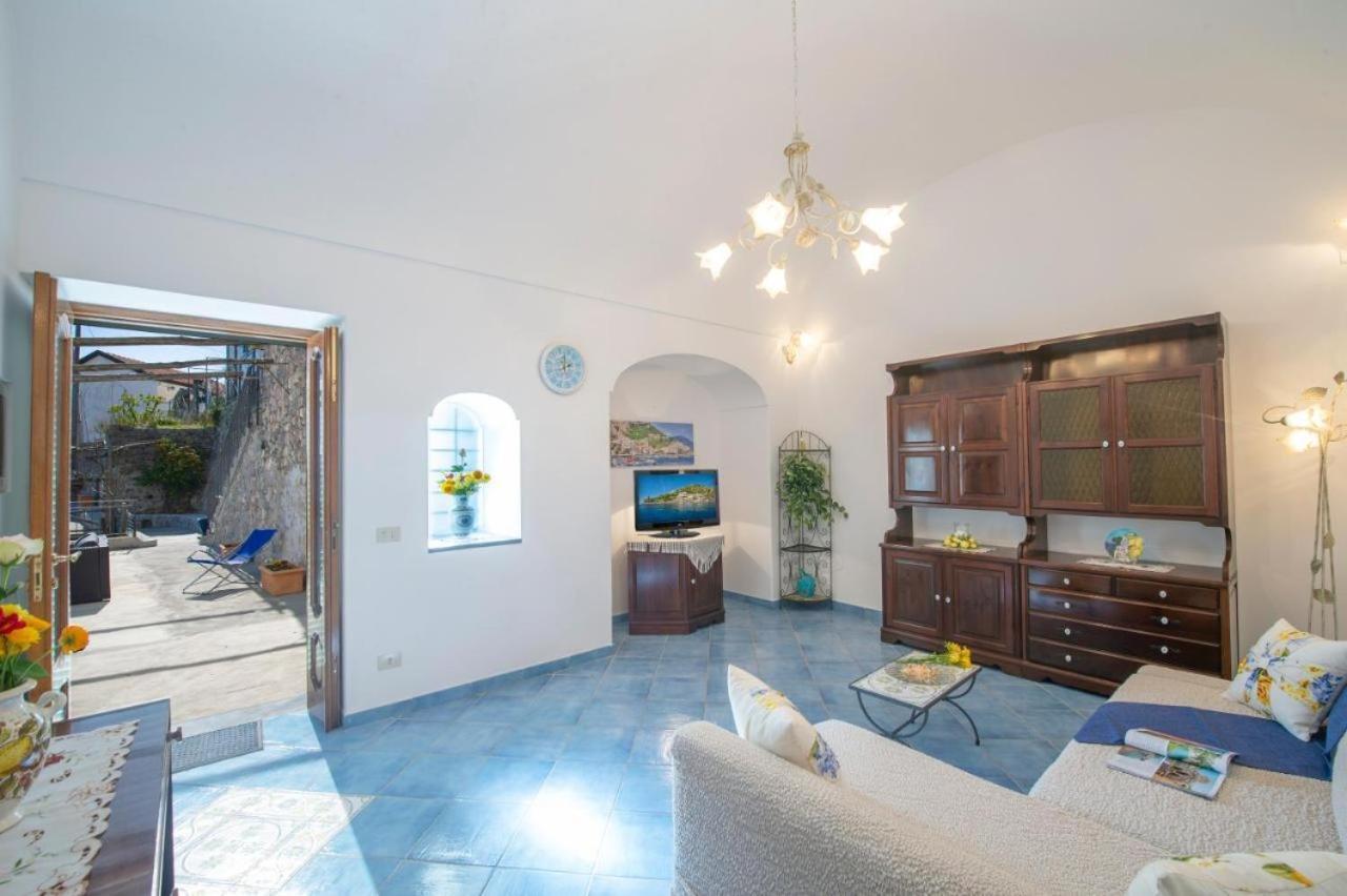 Villa Alba D'Amalfi - The Dawn One Step From The Heaven Bagian luar foto